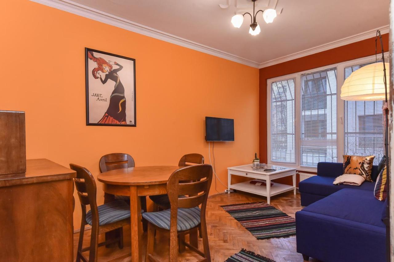 Vintage Spot - Colorful One-Bedroom Apartment By Flat Mаnager Szófia Kültér fotó
